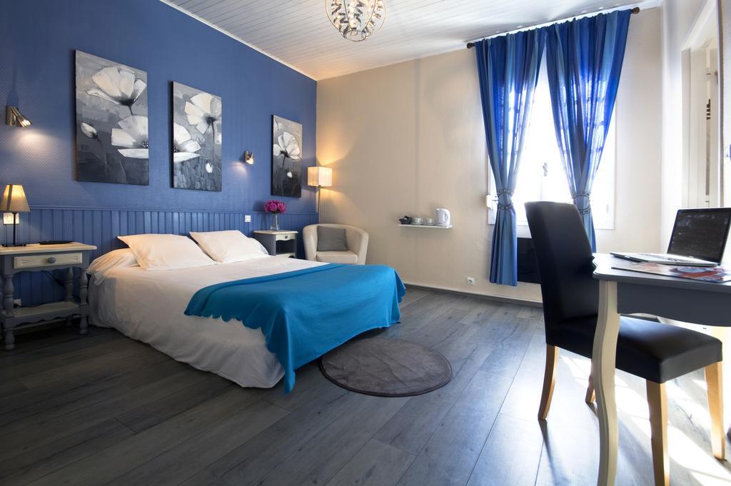 Hôtel Bellevue Mimizan-Plage Quarto foto